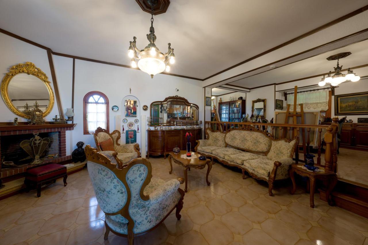 Archontiko Alexandros Luxury Suites Kardiá Exterior foto